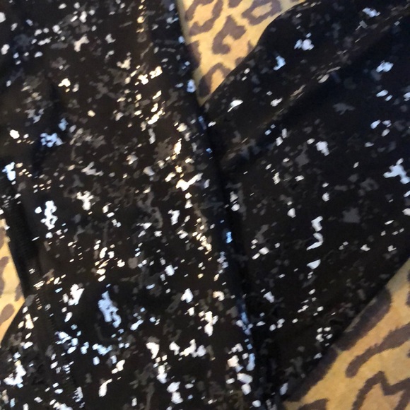 LIMITED EDITION Lululemon Speed wonder tights. - Picture 3 of 4